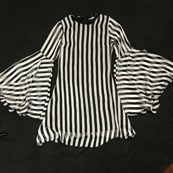 Eleganzarella Sexy Bell Sleeves Striped Dress S - Picture 1 of 4